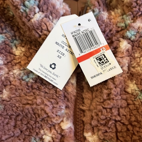 Hippie Rose size XS womens pullover NWT - Picture 3 of 6